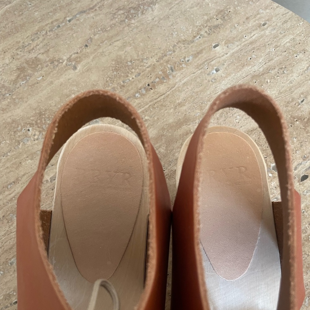 Bryr Tan Leather Lace-Up Clogs - Picture 4 of 4